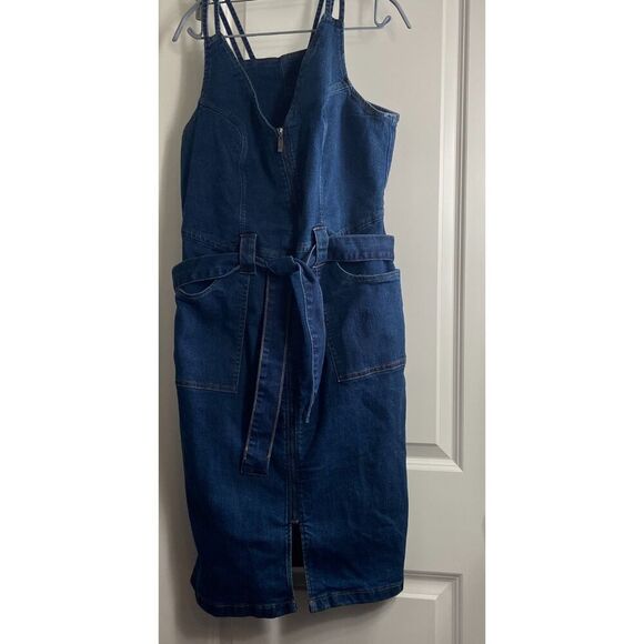 Denim Dress With Zipper, in Dark Wash, Size 18 - Picture 3 of 4